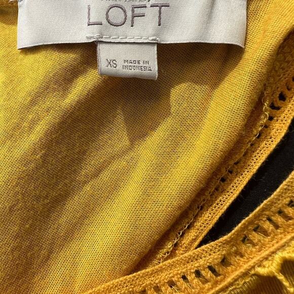 LOFT women’s XS embroidered lace sleeveless top - Picture 6 of 9